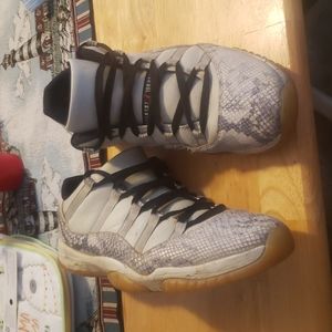 Jordan 11 LightBone Snake Skin